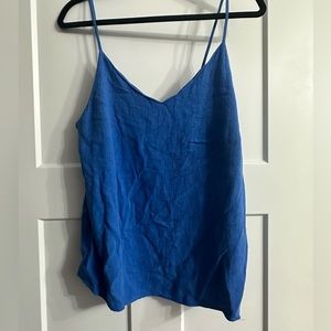 Francesca’s size M royal blue tank